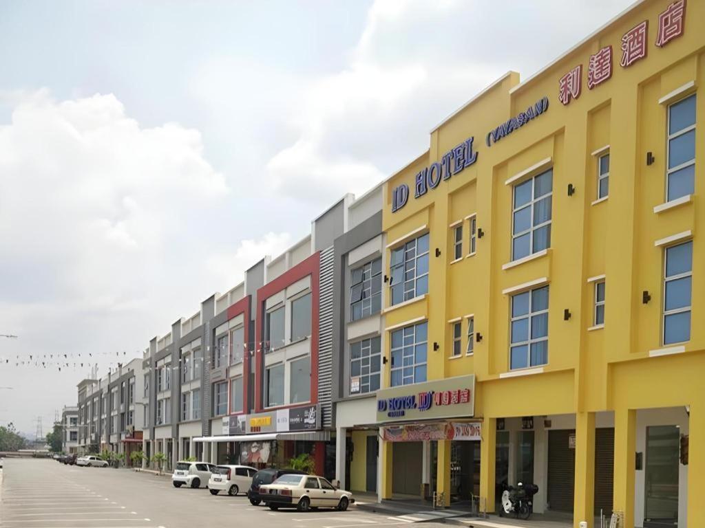 Id Hotel Yayasan Segamat Kültér fotó