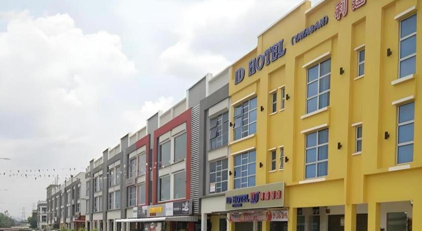 Id Hotel Yayasan Segamat Kültér fotó