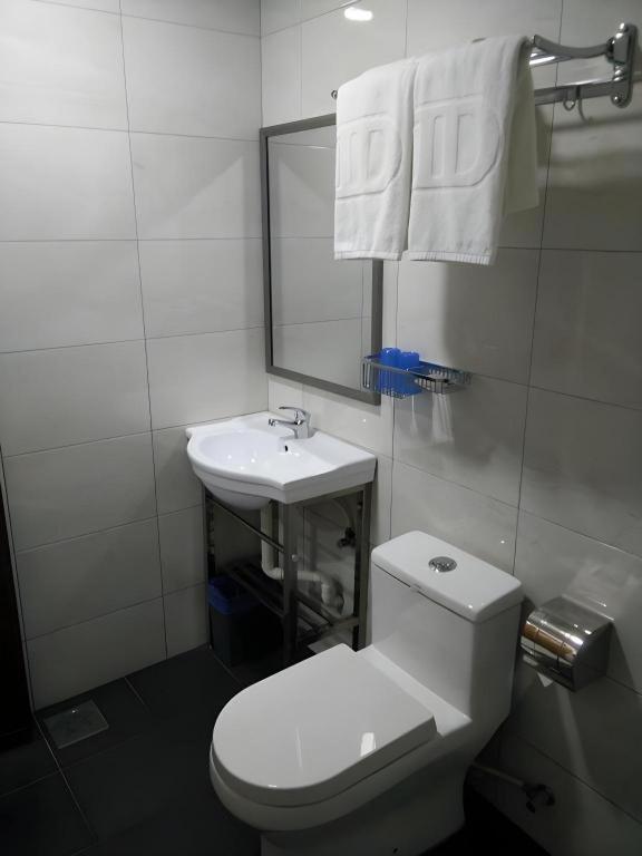 Id Hotel Yayasan Segamat Kültér fotó